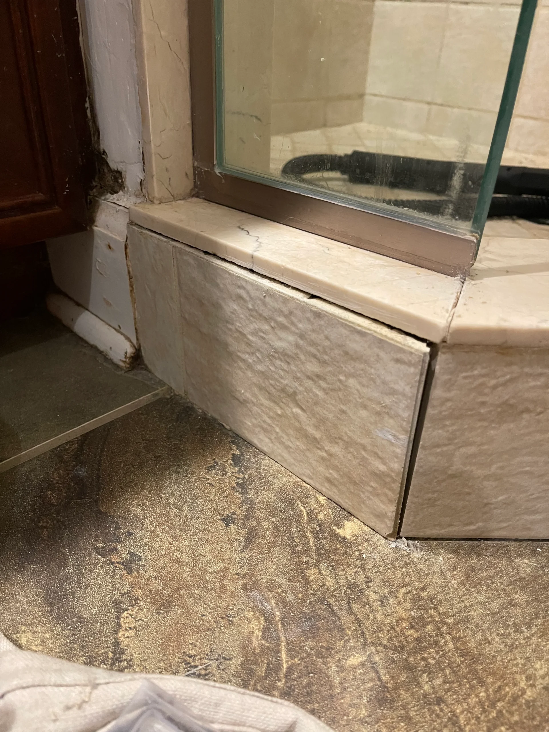 recaulking-regrouting_2_before