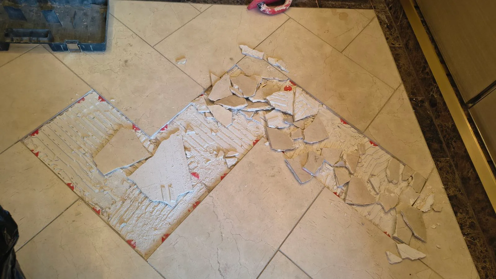 tile-installation-replacement_3_before